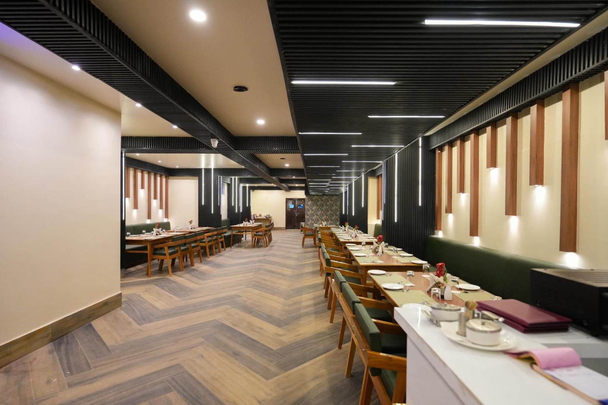 Hotel Pavitra Purnia Εξωτερικό φωτογραφία